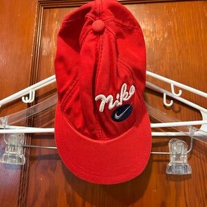 Vintage men’s red Nike air hat